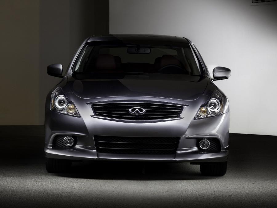  Infiniti G37 S Anniversary Edition 2010 года  (US) (фото 12 из 27)